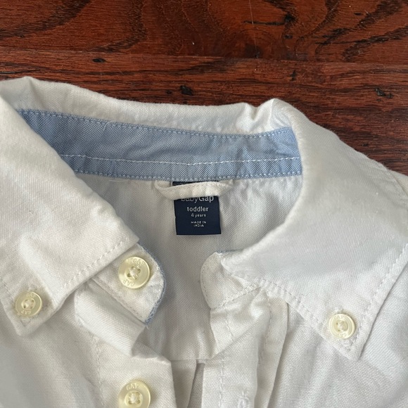 Gap Kids- Clothing Sweater & Shirt - Picture 4 of 5
